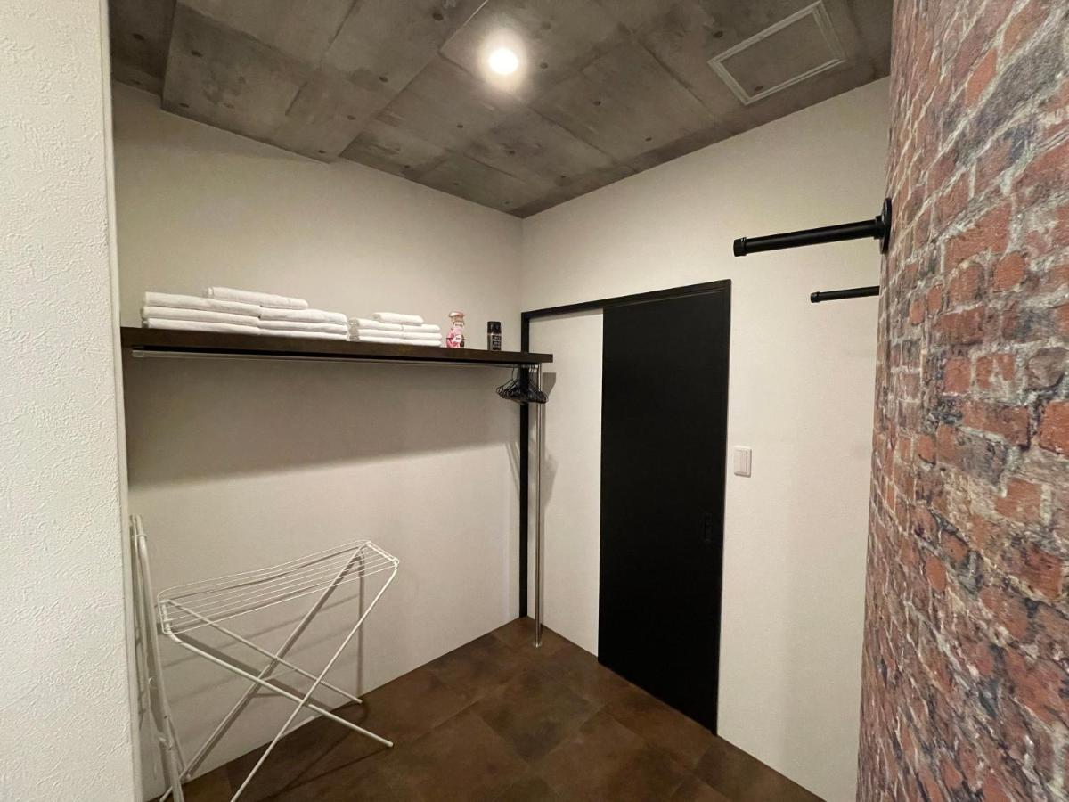 Wolf Pack Apartment 1001 Ōsaka Extérieur photo